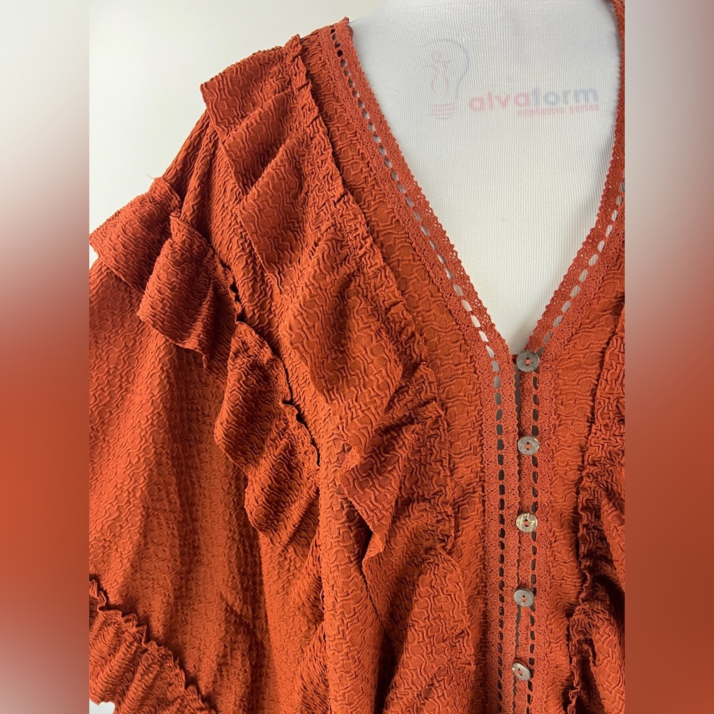 💚 3495. Oversized Rust Textured Button Front Blo… - image 4